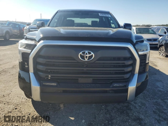 2022 Toyota Tundra 2WD SR5 with VIN 5TFLA5AB0NX014597, listed as a Copart auction lot 45840915 with 76,288 mi miles and Clean Title. Bid and sale history available at carsss.com. Image 5.