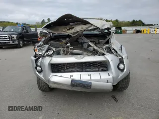 2018 Toyota 4Runner SR5 z VIN JTEBU5JR7J5579821, wystawiony jako Copart lot #56199925 z przebiegiem Nie podano mil oraz Szkoda całkowita • Salvage title. Historia ofert i sprzedaży dostępna na DreamBid. Obrazek 5.