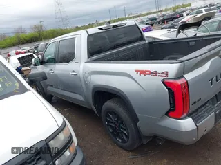 2022 Toyota Tundra Limited Hybrid with VIN 5TFJC5DB8NX009385, listed as a IAAI auction lot 41952224 with 40,497 mi miles and . Bid and sale history available at DreamBid. Image 14.