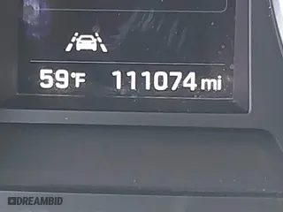 2017 Hyundai Santa Fe Limited Ultimate with VIN KM8SRDHF2HU250614, listed as a IAAI auction lot 41564343 with 111,074 mi miles. Bid and sale history available at carsss.com. Image 15.