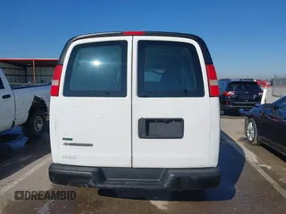 2011 Chevrolet Express Cargo Van with VIN 1GCWGGCA5B1112860, listed as a IAAI auction lot 41861159 with 533,977 mi miles. Bid and sale history available at carsss.com. Image 16.