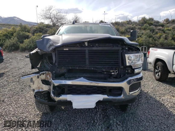 2019 Ram 2500 Tradesman z VIN 3C6UR5CL5KG579857, wystawiony jako Copart lot #54536185 z przebiegiem 37 436 mil mil oraz Szkoda całkowita • Salvage title. Historia ofert i sprzedaży dostępna na DreamBid. Obrazek 5.