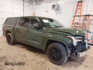 2022 Toyota Tundra SR5 с VIN 5TFLA5DB1NX044221, выставлен на аукционе IAAI как лот 41389033 с пробегом 56 173 миль миль и . История ставок и продаж доступна на DreamBid. Изображение 1.