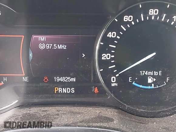 2015 Lincoln MKC with VIN 5LMCJ1A94FUJ13716, listed as a IAAI auction lot 41911220 with 194,825 mi miles. Bid and sale history available at carsss.com. Image 15.