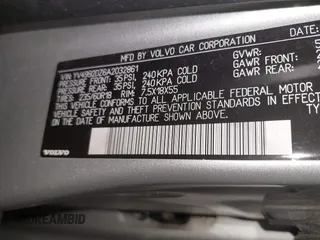 2010 Volvo XC60 3.0T z VIN YV4992DZ6A2032861, wystawiony jako IAAI lot #41348219 z przebiegiem 136 749 mil mil oraz . Historia ofert i sprzedaży dostępna na DreamBid. Obrazek 9.