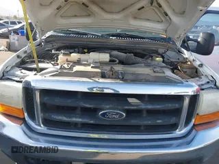 2001 Ford Super Duty F-250 XL with VIN 1FTNX21S61EB04767, listed as a IAAI auction lot 41555822 with 227,951 mi miles. Bid and sale history available at carsss.com. Image 10.