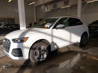 2023 Audi Q5 Premium Plus with VIN WA1BBAFY1P2020434, listed as a IAAI auction lot 40964961 with 26,606 mi miles and . Bid and sale history available at DreamBid. Image 2.