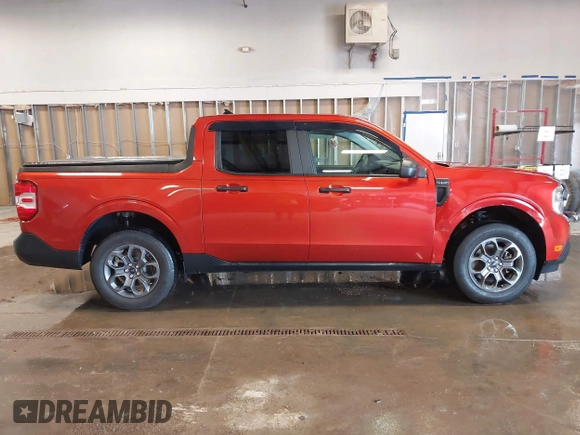 2023 Ford Maverick XL with VIN 3FTTW8F90PRA60130, listed as a IAAI auction lot 41912536 with 11,460 mi miles and . Bid and sale history available at DreamBid. Image 14.