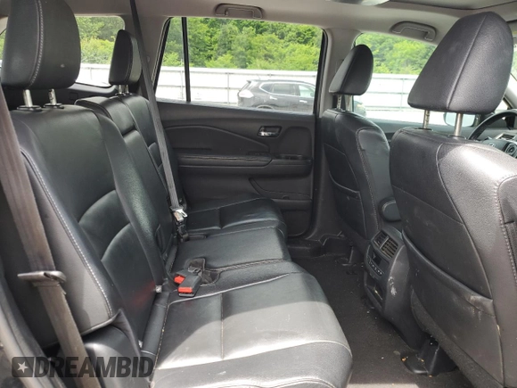 2017 Honda Pilot EX-L with VIN 5FNYF6H5XHB010939, listed as a Copart auction lot 59618625 with 178,375 mi miles and Salvage title. Bid and sale history available at DreamBid. Image 11.