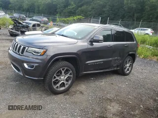 2018 Jeep Grand Cherokee Limited z VIN 1C4RJFBG5JC142586, wystawiony jako Copart lot #64839985 z przebiegiem 100 582 mil mil oraz Szkoda całkowita • Salvage title. Historia ofert i sprzedaży dostępna na DreamBid. Obrazek 1.