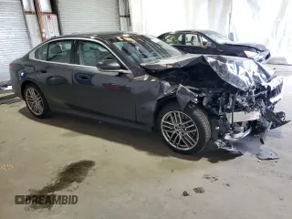 2024 BMW 5 Series 530i xDrive z VIN WBA53FJ09RCS71811, wystawiony jako Copart lot #58910675 z przebiegiem 23 041 mil mil oraz Czysty tytuł • Clean title. Historia ofert i sprzedaży dostępna na DreamBid. Obrazek 1.