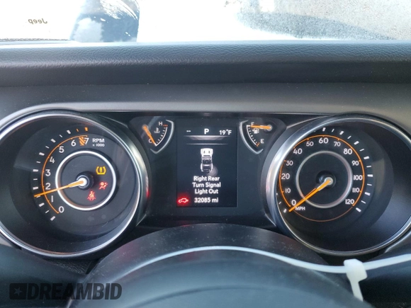 2022 Jeep Wrangler Sport with VIN 1C4HJXAG8NW200391, listed as a Copart auction lot 88103415 with 32,085 mi miles and Salvage Title. Bid and sale history available at DreamBid. Image 9.