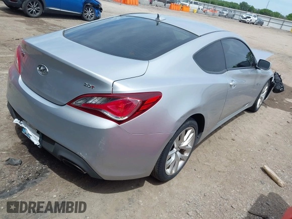 2013 Hyundai Genesis Coupe Premium с VIN KMHHT6KDXDU084903, выставлен на аукционе IAAI как лот 42180404 с пробегом 117 142 миль миль и . История ставок и продаж доступна на DreamBid. Изображение 4.