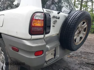 2000 Toyota RAV4 with VIN JT3GP10V0Y0051638, listed as a IAAI auction lot 42374740 with 270,258 mi miles and . Bid and sale history available at DreamBid. Image 12.