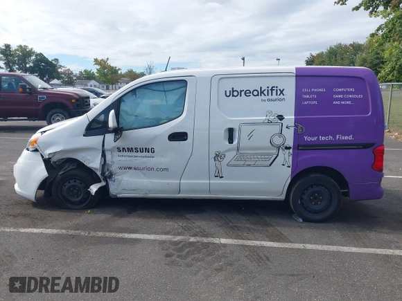 2020 Nissan NV200 SV с VIN 3N6CM0KN9LK701981, выставлен на аукционе IAAI как лот 40386960 с пробегом 64 373 миль миль и . История ставок и продаж доступна на DreamBid. Изображение 14.
