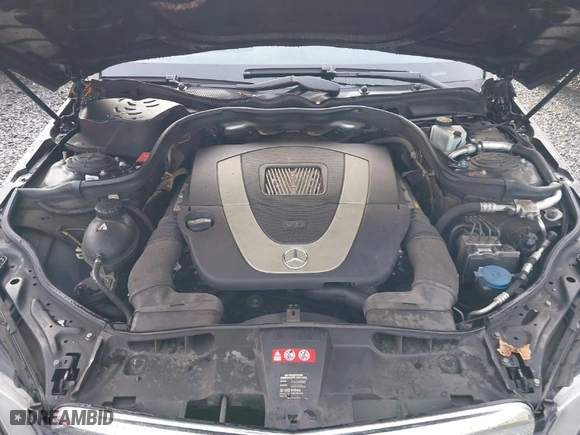 2011 Mercedes-Benz E-Class E 350 Luxury with VIN WDDHF5GB2BA369838, listed as a IAAI auction lot 41157039 with 176,343 mi miles. Bid and sale history available at carsss.com. Image 10.