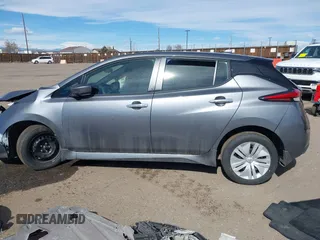 2025 Nissan LEAF S with VIN 1N4AZ1BV6SC550092, listed as a IAAI auction lot 41646566 with 3,738 mi miles and . Bid and sale history available at carsss.com. Image 15.