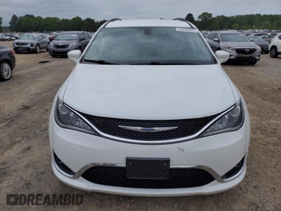 2017 Chrysler Pacifica Touring L with VIN 2C4RC1BG2HR734557, listed as a Copart auction lot 53630065 with 147,955 mi miles and Salvage Title. Bid and sale history available at DreamBid. Image 5.