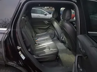 2019 Audi Q7 Prestige with VIN WA1VAAF78KD003117, listed as a Copart auction lot 79457104 with 134,898 mi miles and Salvage Title. Bid and sale history available at carsss.com. Image 11.