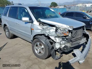 2008 Honda Pilot SE with VIN 5FNYF28318B022789, listed as a IAAI auction lot 41883657 with 129,059 mi miles. Bid and sale history available at carsss.com. Image 1.