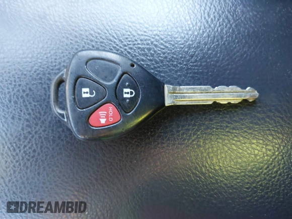 2008 Toyota RAV4 Sport с VIN JTMZK32V085018444, выставлен на аукционе IAAI как лот 41366927 с пробегом 204 453 миль миль и . История ставок и продаж доступна на DreamBid. Изображение 11.