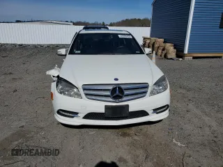 2011 Mercedes-Benz C 300 Sport with VIN WDDGF8BB8BR185395, listed as a Copart auction lot 47093435 with 137,621 mi miles and Clean title. Bid and sale history available at DreamBid. Image 5.
