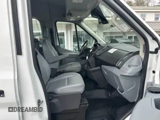 2018 Ford Transit Passenger XL z VIN 1FBZX2CM1JKA87138, wystawiony jako Copart lot #53706825 z przebiegiem 207 885 mil mil oraz Tytuł czysty. Historia ofert i sprzedaży dostępna na DreamBid. Obrazek 5.