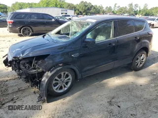 2017 Ford Escape SE z VIN 1FMCU0G96HUC81260, wystawiony jako Copart lot #57289875 z przebiegiem 99 472 mil mil oraz Szkoda całkowita • Salvage title. Historia ofert i sprzedaży dostępna na DreamBid. Obrazek 1.