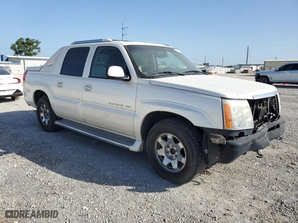 2006 Cadillac Escalade EXT with VIN 3GYEK62N96G123791, listed as a Copart auction lot 60736764 with 137,054 mi miles and Salvage Title. Bid and sale history available at carsss.com. Image 4.
