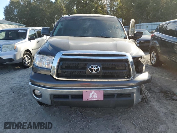 2013 Toyota Tundra 4WD Truck with VIN 5TFDW5F14DX282976, listed as a Copart auction lot 43943245 with 262,068 mi miles and Salvage Title. Bid and sale history available at carsss.com. Image 5.
