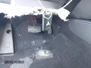 2021 Mitsubishi Outlander ES z VIN JA4ARUAU4MU025575, wystawiony jako IAAI lot #41937147 z przebiegiem 66 640 mil mil oraz . Historia ofert i sprzedaży dostępna na DreamBid. Obrazek 11.