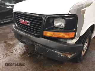 2010 GMC Savana Cargo Van with VIN 1GTZGFBA2A1107221, listed as a IAAI auction lot 41526369 with 91,243 mi miles. Bid and sale history available at carsss.com. Image 17.