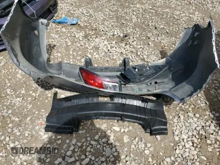 2012 Mazda 3 i Sport z VIN JM1BL1UF6C1656660, wystawiony jako Copart lot #57456165 z przebiegiem 155 479 mil mil oraz Szkoda całkowita • Salvage title. Historia ofert i sprzedaży dostępna na DreamBid. Obrazek 12.