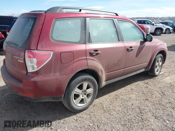 2011 Subaru Forester X z VIN JF2SHABC6BH706457, wystawiony jako IAAI lot #41710066 z przebiegiem 139 404 mil mil oraz . Historia ofert i sprzedaży dostępna na DreamBid. Obrazek 4.