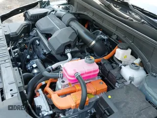 2025 Kia Sorento SX Prestige with VIN KNDRKDJG7S5305800, listed as a IAAI auction lot 43160232 with 19,176 mi miles and . Bid and sale history available at DreamBid. Image 20.