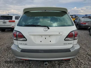 2002 Lexus RX 300 with VIN JTJGF10U620139619, listed as a Copart auction lot 71085684 with 218,040 mi miles and Salvage Title. Bid and sale history available at carsss.com. Image 6.