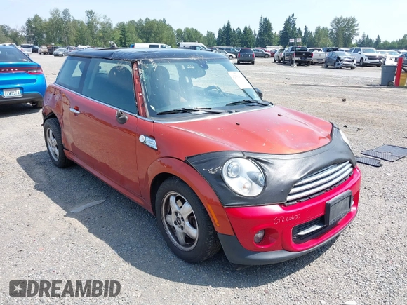 2011 MINI Hardtop with VIN WMWSU3C55BT181956, listed as a IAAI auction lot 42564011 with 106,430 mi miles and . Bid and sale history available at DreamBid. Image 1.