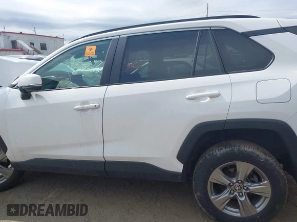 2024 Toyota RAV4 XLE with VIN 2T3P1RFV9RC408624, listed as a IAAI auction lot 41939006 with 23,848 mi miles. Bid and sale history available at carsss.com. Image 13.