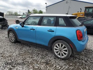 2015 MINI Hardtop 4 Door z VIN WMWXS5C53FT837438, wystawiony jako Copart lot #54298645 z przebiegiem 75 411 mil mil oraz Szkoda całkowita • Salvage title. Historia ofert i sprzedaży dostępna na DreamBid. Obrazek 2.