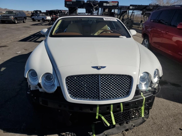 2008 Bentley Continental GT with VIN SCBDR33W58C054660, listed as a Copart auction lot 42634355 with NaN miles and Salvage Title. Bid and sale history available at carsss.com. Image 5.