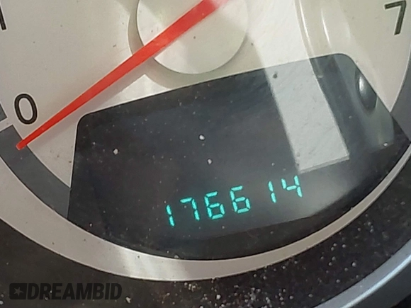 2009 Dodge Grand Caravan SXT z VIN 2D8HN54X39R551424, wystawiony jako IAAI lot #41370081 z przebiegiem 176 614 mil mil oraz . Historia ofert i sprzedaży dostępna na DreamBid. Obrazek 15.
