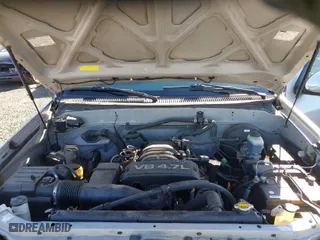 2005 Toyota Tundra SR5 with VIN 5TBET34105S483228, listed as a IAAI auction lot 41640857 with 214,498 mi miles. Bid and sale history available at carsss.com. Image 10.