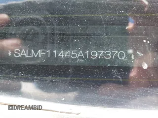 2005 Land Rover Range Rover z VIN SALMF11445A197370, wystawiony jako IAAI lot #42129179 z przebiegiem Nie podano mil oraz . Historia ofert i sprzedaży dostępna na DreamBid. Obrazek 9.