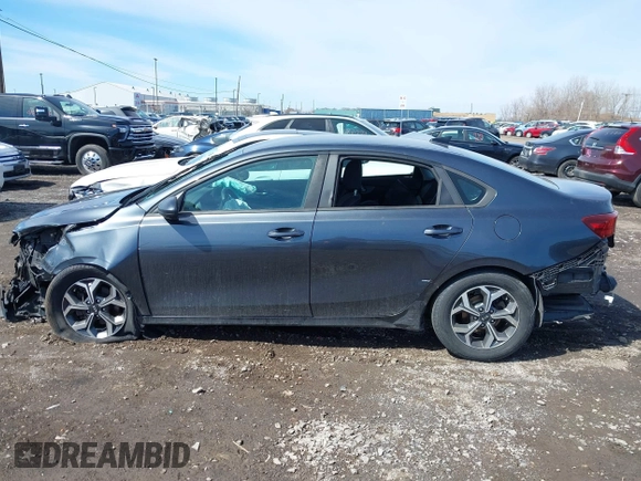 2019 Kia Forte LXS with VIN 3KPF24ADXKE101554, listed as a IAAI auction lot 41909367 with 74,224 mi miles and . Bid and sale history available at carsss.com. Image 13.