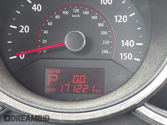 2011 Kia Sorento EX with VIN 5XYKUDA20BG031931, listed as a IAAI auction lot 42234673 with 171,221 mi miles and . Bid and sale history available at DreamBid. Image 7.