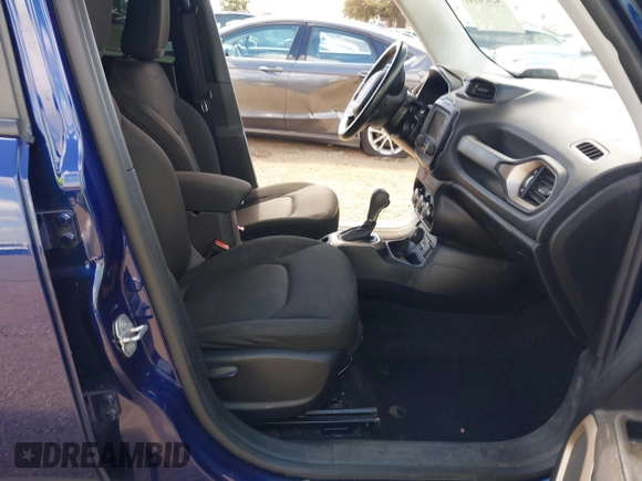 2017 Jeep Renegade Latitude with VIN ZACCJBBB8HPG59308, listed as a IAAI auction lot 42058141 with 175,912 mi miles and . Bid and sale history available at DreamBid. Image 5.