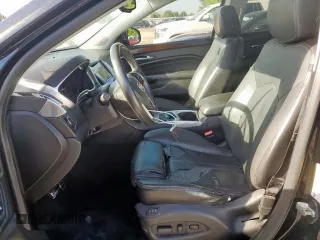 2013 Cadillac SRX Performance Collection with VIN 3GYFNDE31DS569809, listed as a Copart auction lot 60332445 with 222,167 mi miles and Salvage title. Bid and sale history available at DreamBid. Image 7.