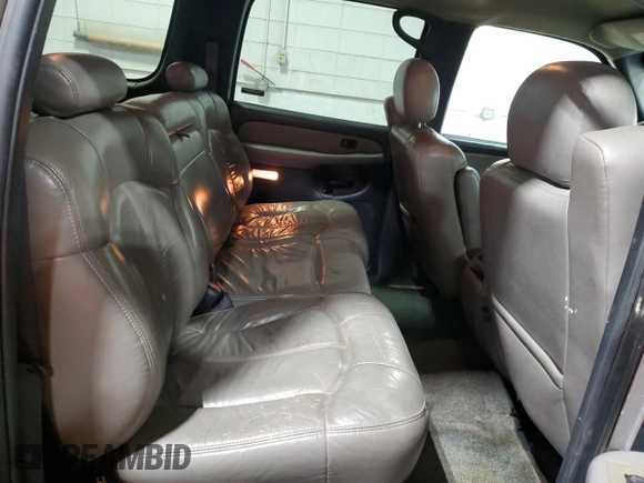 2002 Chevrolet Suburban LT with VIN 1GNFK16Z12J125447, listed as a Copart auction lot 52516305 with 306,705 mi miles and Clean Title. Bid and sale history available at carsss.com. Image 11.