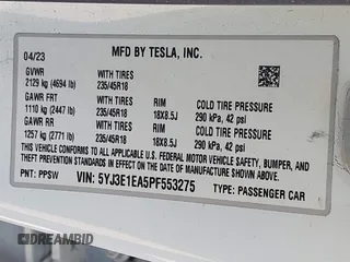 2023 Tesla Model 3 z VIN 5YJ3E1EA5PF553275, wystawiony jako IAAI lot #42132154 z przebiegiem Nie podano mil oraz . Historia ofert i sprzedaży dostępna na DreamBid. Obrazek 9.