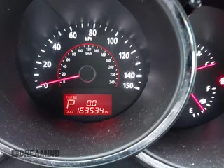2013 Kia Sorento EX with VIN 5XYKUDA27DG413537, listed as a IAAI auction lot 40991803 with 163,534 mi miles. Bid and sale history available at carsss.com. Image 15.